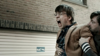 1322055289ta_all_stills000051_lr