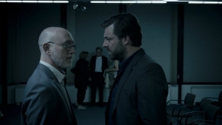 1322056763ta_all_stills000127_lr