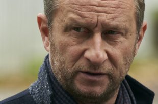Benoit-Poelvoorde-trois-coeurs