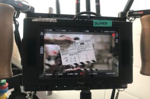 clap-la-vie-devant-nous